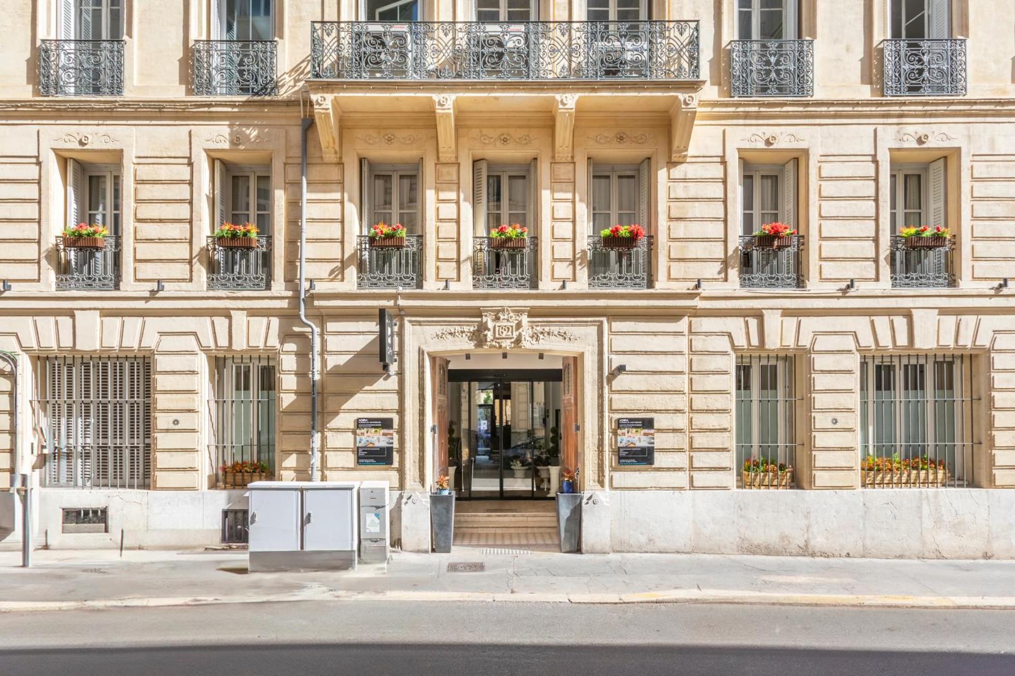 Adira Marseille Montgrand 2 Etoiles Apartment Luaran gambar