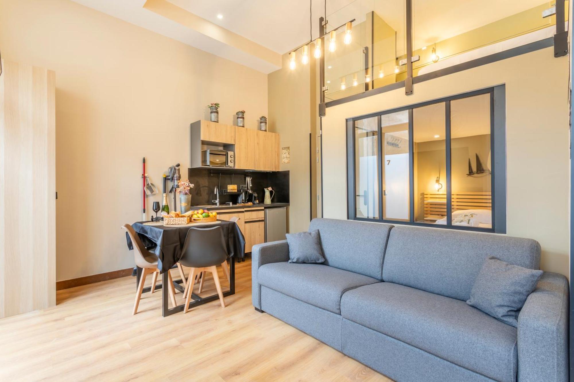 Adira Marseille Montgrand 2 Etoiles Apartment Luaran gambar