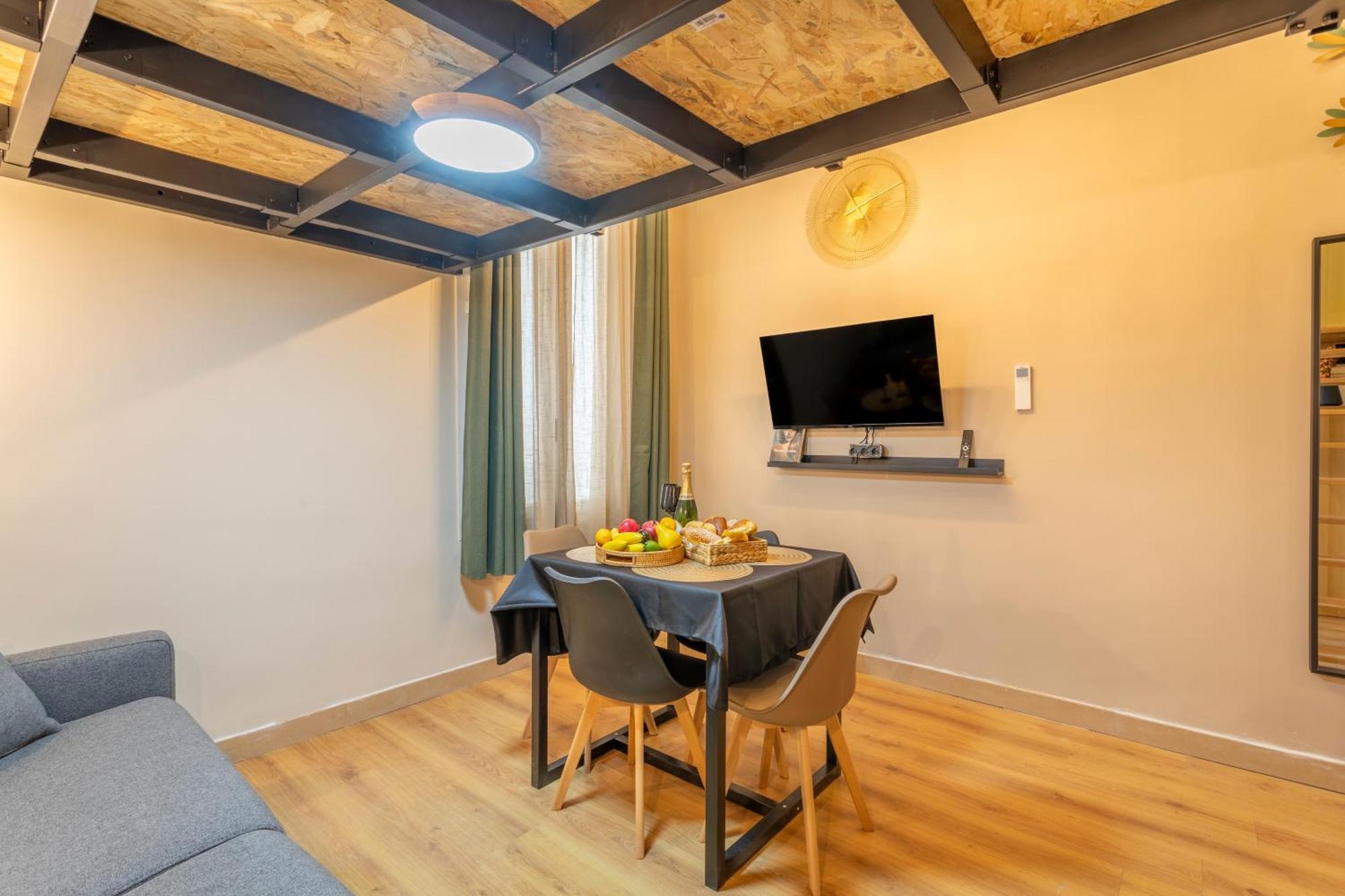 Adira Marseille Montgrand 2 Etoiles Apartment Luaran gambar